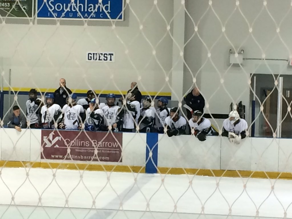 CoachDeMelo's tweet photo. Supporting our fellow OFSAA participants. @Gr33nArmy @HolyCrossCSS #bleedgreen #OFSAA #hawky https://t.co/wgHBw42baL