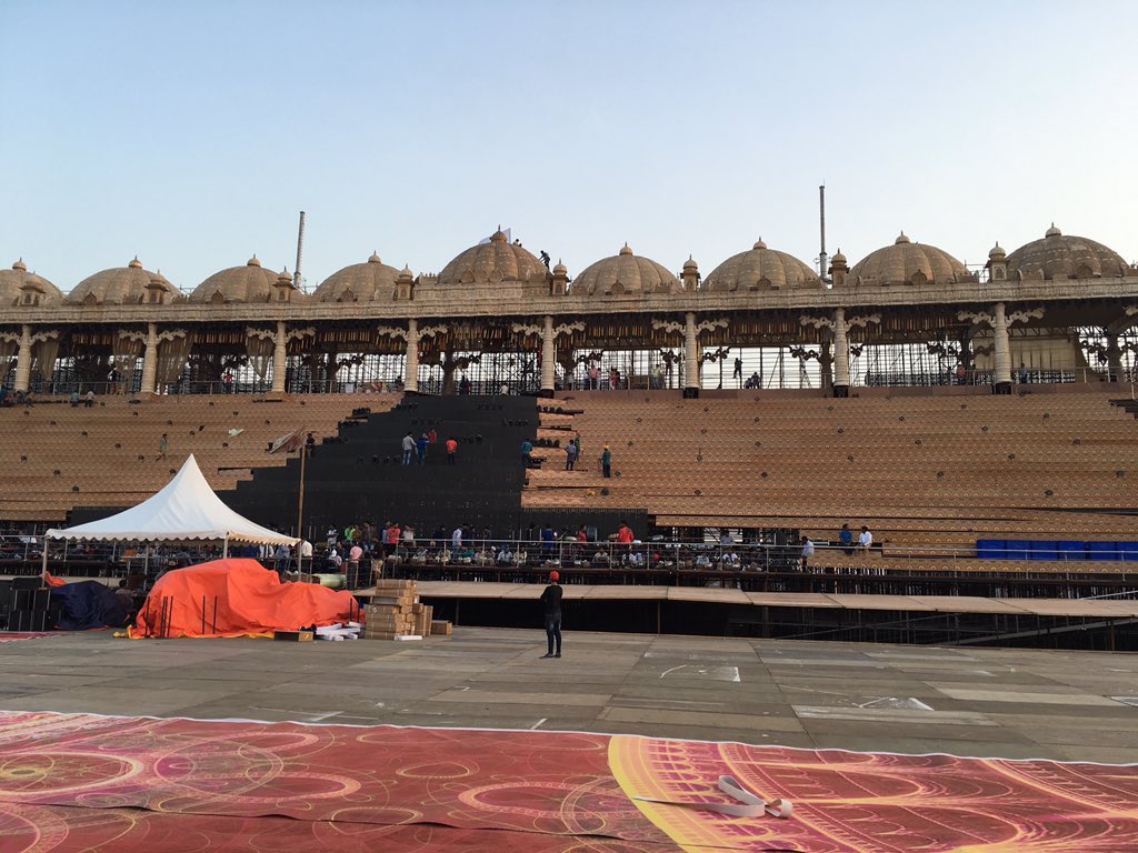 rajeshjagasia's tweet photo. Delhi takes centre stage to welcome the world, a world which is arriving to thread differences n celebrate diversity https://t.co/hyS6PfdorW