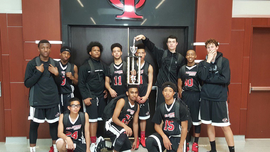 RedstormElite's tweet photo. Looking forward to developing these young men #XPC #SkillEngineers I have a great group of Coaches/Teachers #FEARNO1 https://t.co/mZvviWYyCb