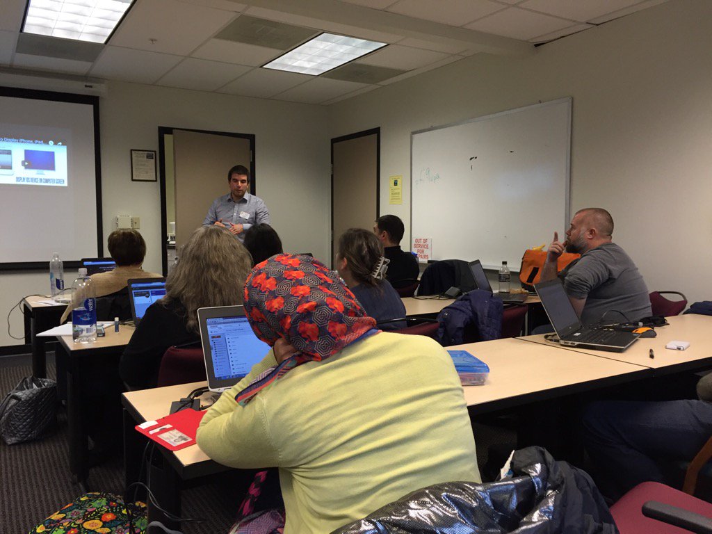 fcpsaap's tweet photo. Using Google Classroom at the AAP SOCIAL STUDIES INSTITUTE #Aapthinks @fcpsaap https://t.co/KO8AqN2YTF