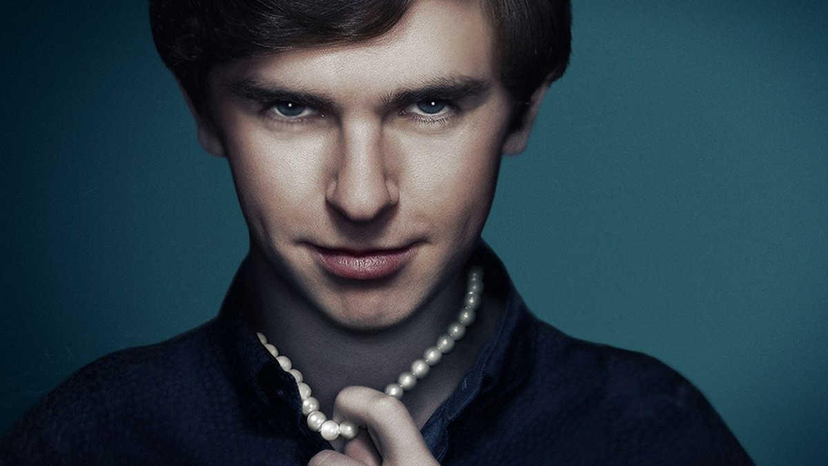IGN's tweet photo. #BatesMotel: Season 4 premiere review https://t.co/36bgdZRiPM https://t.co/pBCFVPJSMG