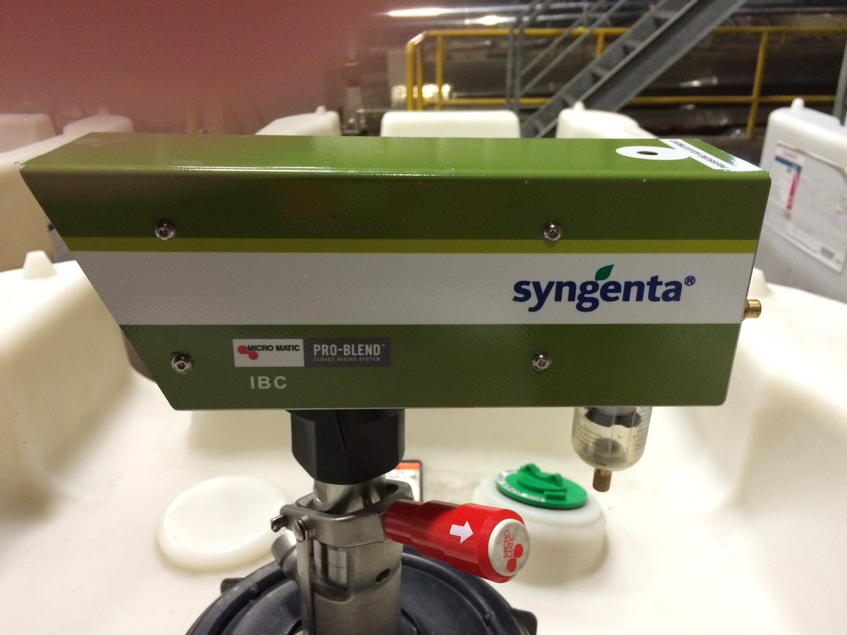 ScottKnoxAg's tweet photo. Coming soon. Just finished #Syngenta #ProBlend training. Headed to the field #Lumax @MDouglasBaumann @lveldhuis04 https://t.co/y01kcWhxbO