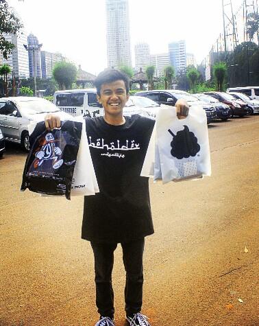 jihadakbar07's tweet photo. Shooping dulu :-D https://t.co/I8s5QyfXGo
