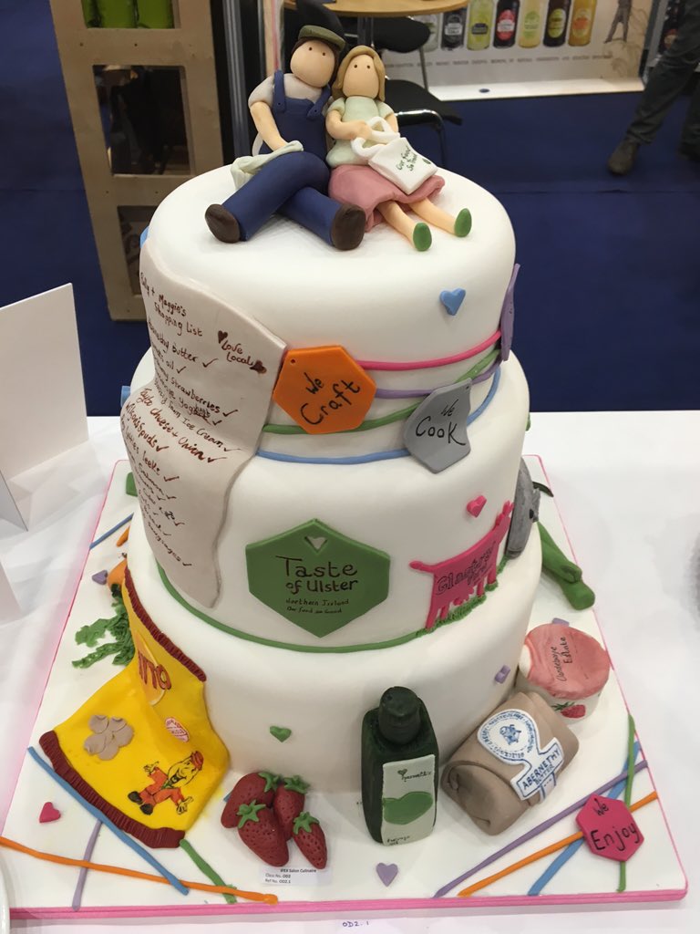 Food_NI's tweet photo. Wow!!! What a cake! A celebration of the Year of Food &amp; Drink 2016 @Ifex_NI We love it! #Ifex16 #EnjoyNI16 https://t.co/UmeblhoVcm