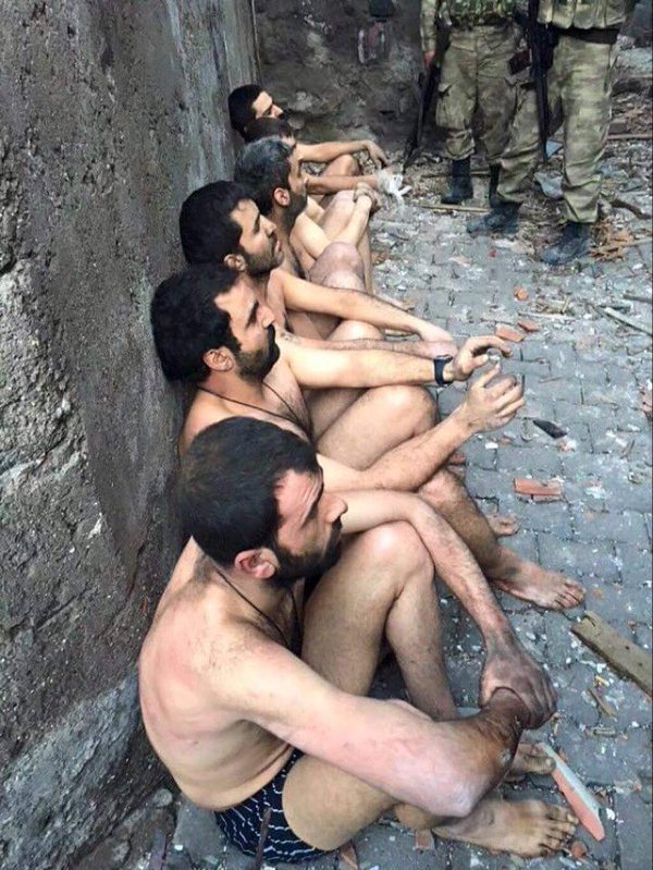 _TerbiyesizAmca's tweet photo. Hitler kim ulan..,
Amerika..İsrail de kim?
Bizden daha Faşist var mı?
Biz barbar Türk'üz oğlum
Şanımız var..! https://t.co/VSOcQMHYnr