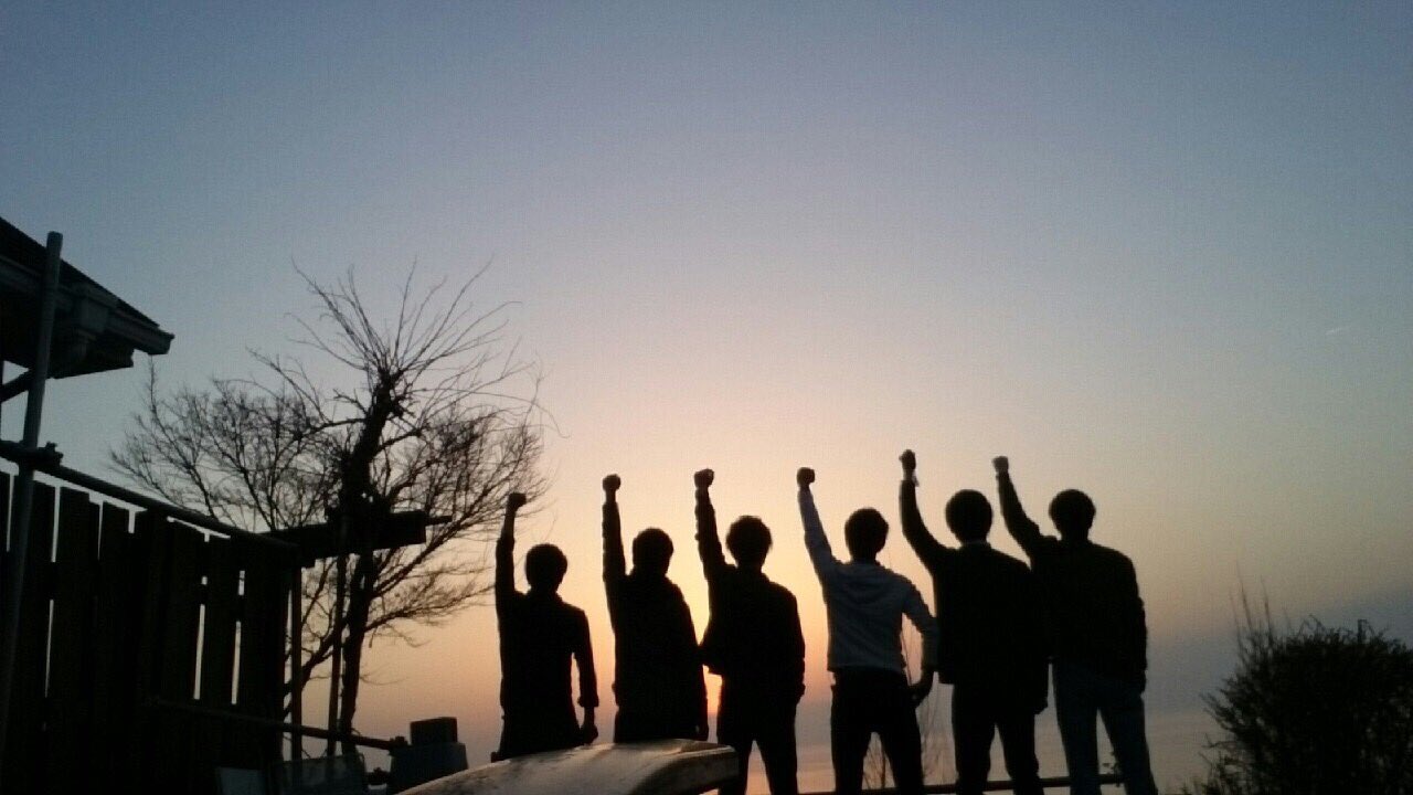 おが 淡路島いってきた 笑いの絶えないたのしい旅行でした こーじ夏も計画お願いします 淡路島 ペンション ターニングポイント すごいなぁ ピタカゲ インディアンポーカー マイナスイオン 谷いびき T Co Sdychtoap7 Twitter