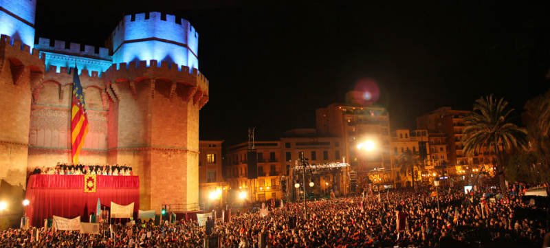 hotel_beleret's tweet photo. ¡#Valencia en #Fallas! Hospédate con nosotros y disfruta del 15% de dto. > https://t.co/PNqAEzBeJt @Fallasdvalencia https://t.co/pqZJHkrYM6