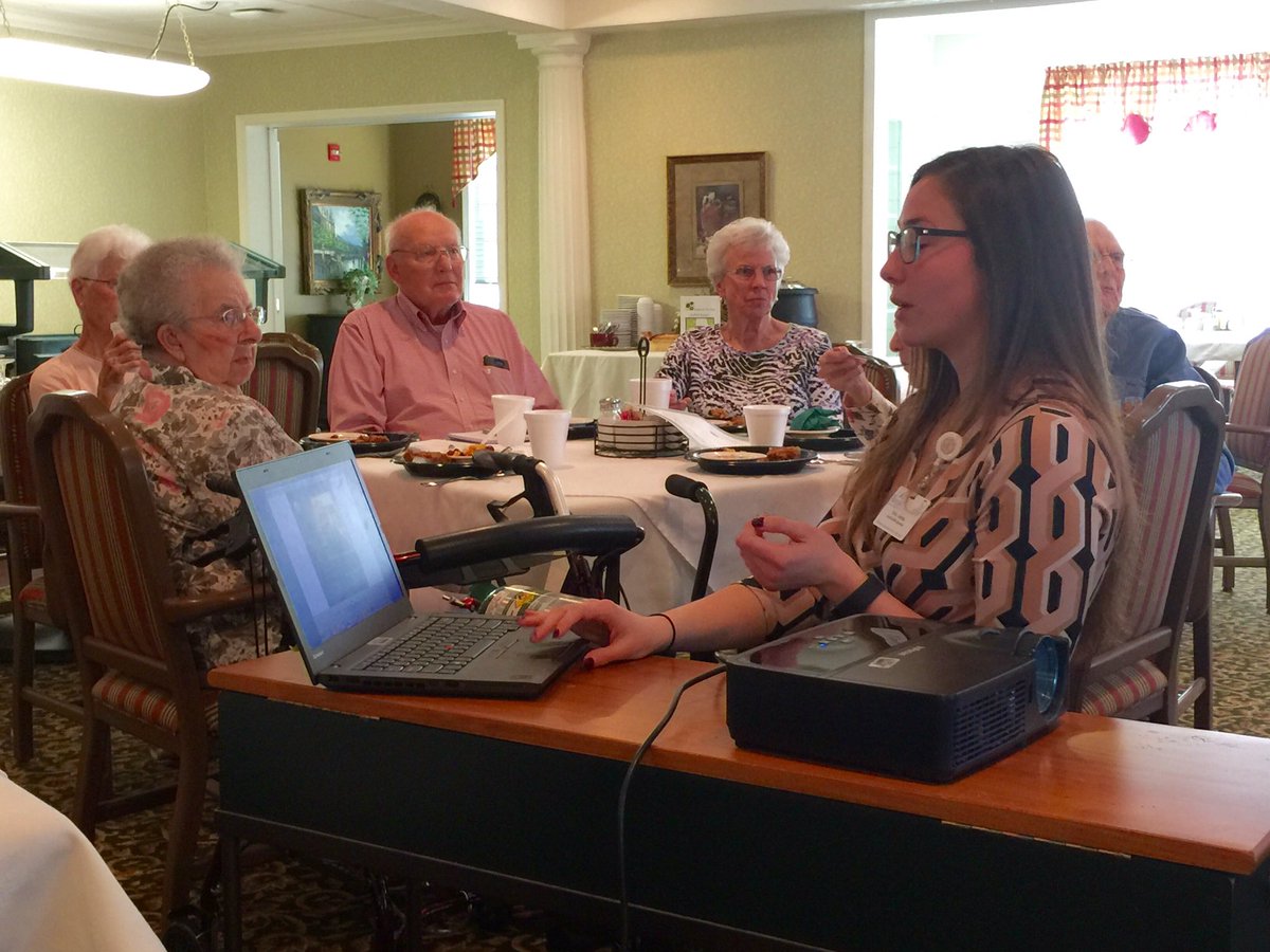 SL_ForestRidge's tweet photo. Erin A., Trilogy's Social Media Specialist giving our Social Society group tips on Facebook and Twitter. https://t.co/Ywtpn47N4B