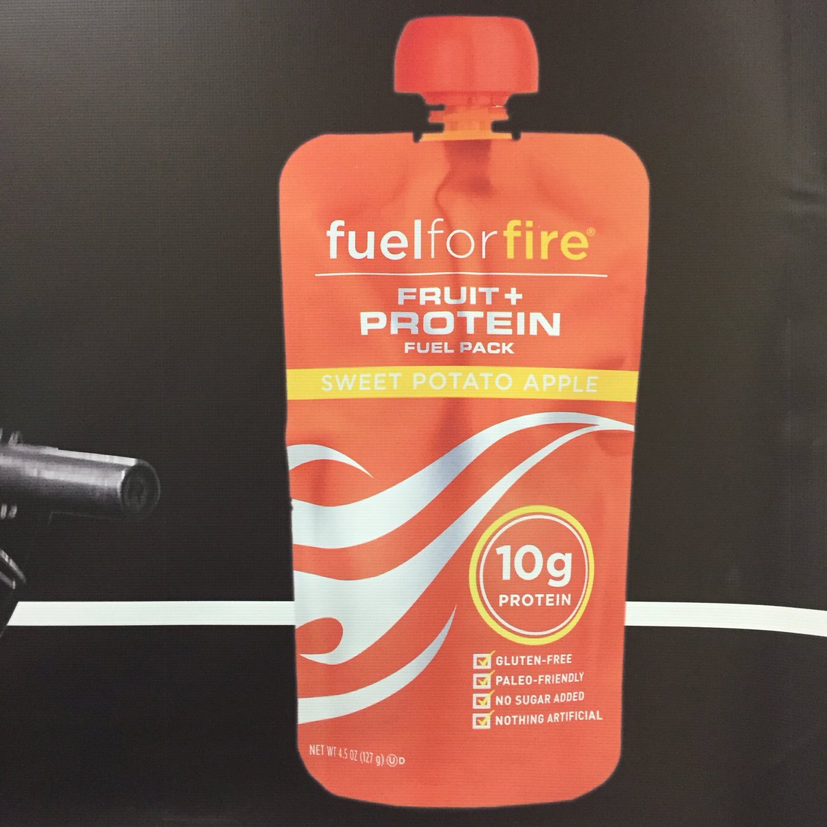 LightFoundation's tweet photo. We are so excited for our #LFSpeedofLight Boston Marathon team to start training with @Fuel_For_Fire! #fuelforfire https://t.co/URUBrDwF1d