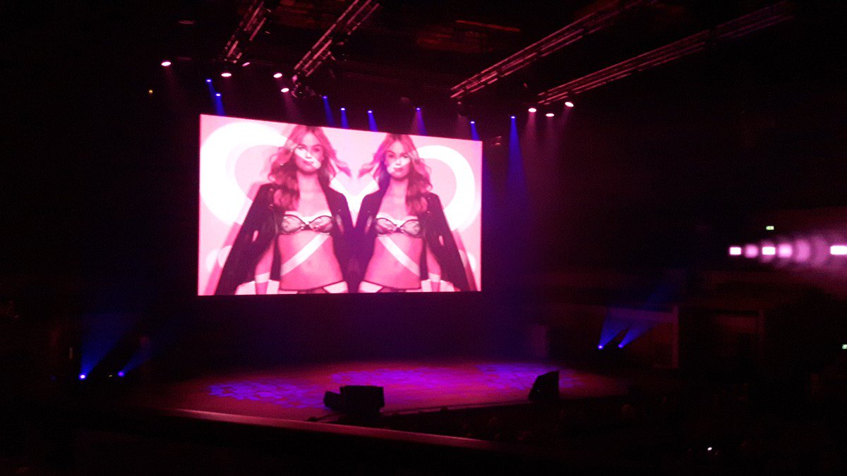 Kicking off our 2016 Brand Event for our 700 store managers #livingtheHKMdream