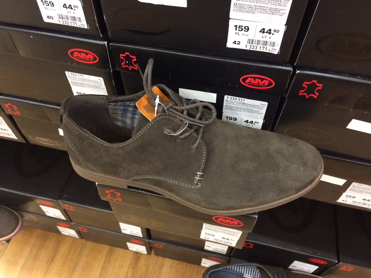 codebit_'s tweet image. New shoes