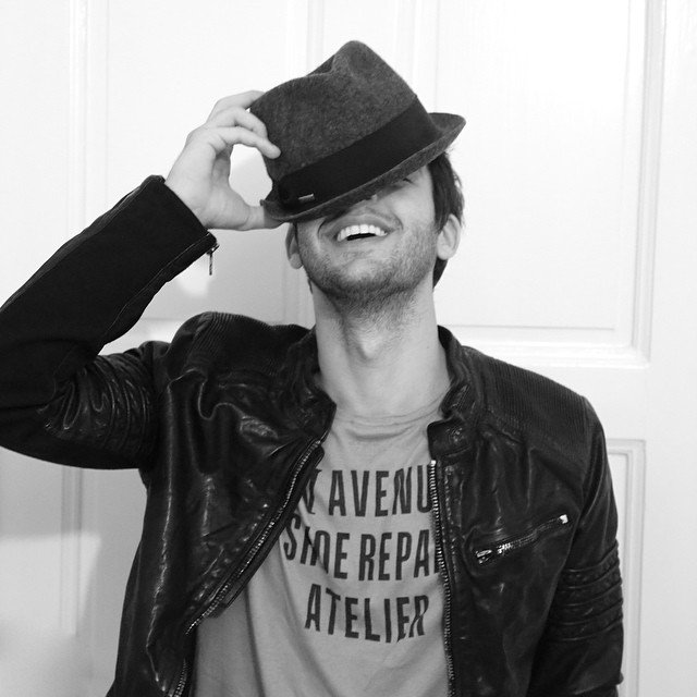 darinsets's tweet photo. Darin in fedoras 😍 #darinsets https://t.co/nNkNMkWRdw