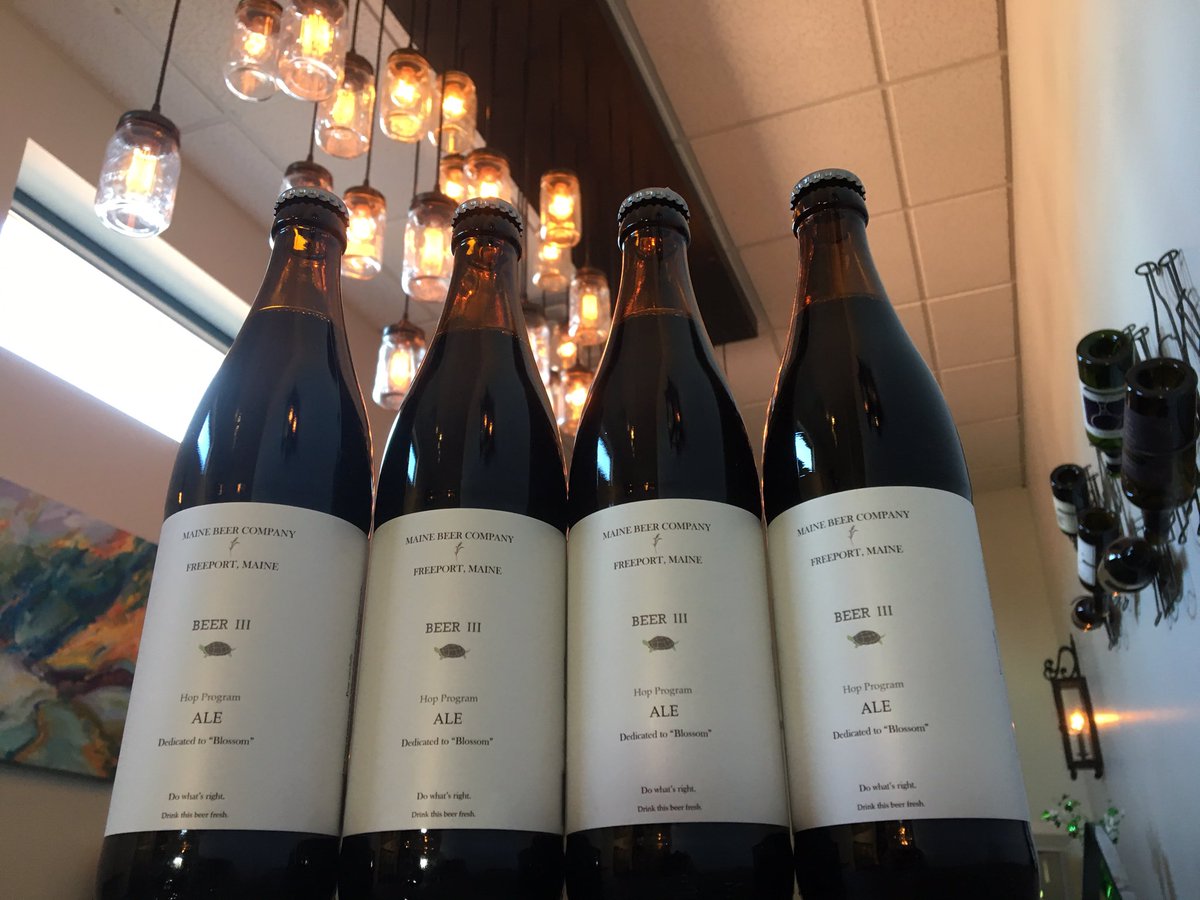 obryanswines's tweet photo. First crafted back in Sept of 2015 part of their #HopProgram! #MaineBeerCompany - Beer III - #BlackAle 16.9oz $8.99! https://t.co/ho1EULLP2E