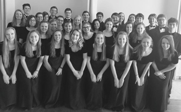 plymouthschools's tweet photo. Hi-Lights: Concert Choir performs with MSO. https://t.co/rKjjXZsjRY https://t.co/sm7LiEn8sg