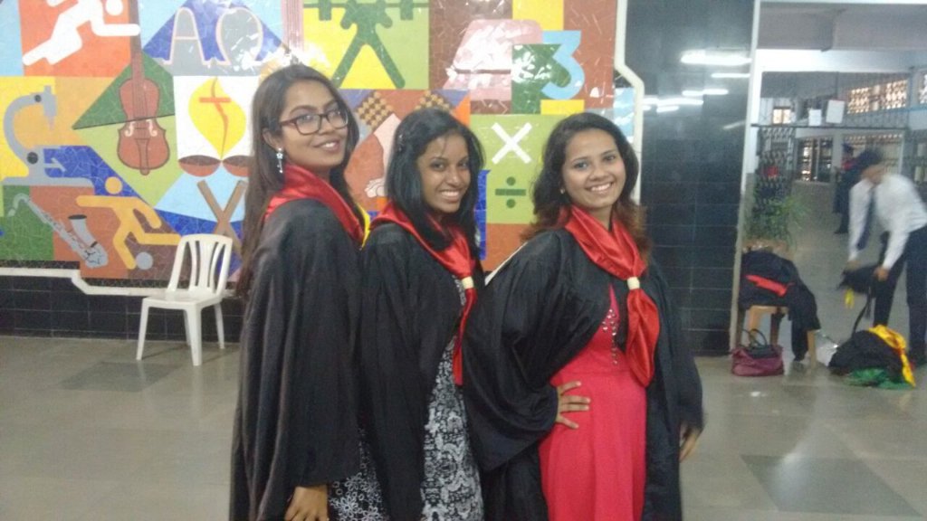 nazfel's tweet image. @thekraftlyapp When they stand by me when the world is against me. #bff  #SecretToMyAwesomeness