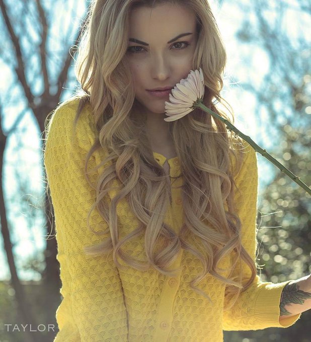 🌼🌼🌼🌼Shot by @mwtphotog for @elisionmagazine Hair by @extensionsbymarcosvenegas https://t.co/MOz0RLanVp<a class="tags" target="_blank" title="On Twitter" href="/?out=eyJ0eXAiOiJKV1QiLCJhbGciOiJIUzUxMiJ9.eyJpYXQiOjE3MjE3MzU3ODIsImlzcyI6InR3cG9ybnN0YXJzLmNvbSIsIm5iZiI6MTcyMTczNTc4MiwiZXhwIjoxNzUzMjcxNzgyLCJyZWRpcmVjdF91cmwiOiJodHRwczovL3R3aXR0ZXIuY29tL213dHBob3RvZyJ9.C2RQzdFFvuYMzAmpiAmYBGbFa4_JtHXEu59XnrqpY8EMfdTzuG9jxwE5LwNVFLFu_CJUQjJxcI2GkABDh3kY4Q">@mwtphotog</a><a class="tags" target="_blank" title="On Twitter" href="/?out=eyJ0eXAiOiJKV1QiLCJhbGciOiJIUzUxMiJ9.eyJpYXQiOjE3MjE3MzU3ODIsImlzcyI6InR3cG9ybnN0YXJzLmNvbSIsIm5iZiI6MTcyMTczNTc4MiwiZXhwIjoxNzUzMjcxNzgyLCJyZWRpcmVjdF91cmwiOiJodHRwczovL3R3aXR0ZXIuY29tL2VsaXNpb25tYWdhemluZSJ9.nbK86vWyhnd2XW3qgbWI_ZNzebpOnd0uRlul62rnW5YBEY_HqmmFFRSlJiuhBdGtET_lviRg3BuxGrko44NxsA">@elisionmagazine</a><a href="/tag/cgoy2014"class="tags"><span>#cgoy2014</span></a>