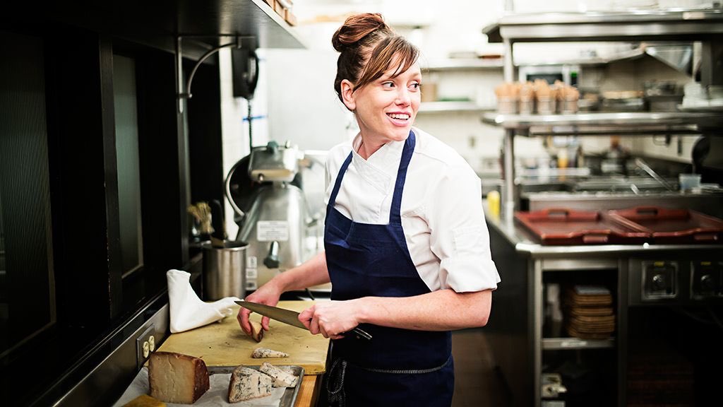 Its #InternationalWomensDay! Celebrate strong, inspiring women like our own Chef Erin Clarke of @CasaLucaDC