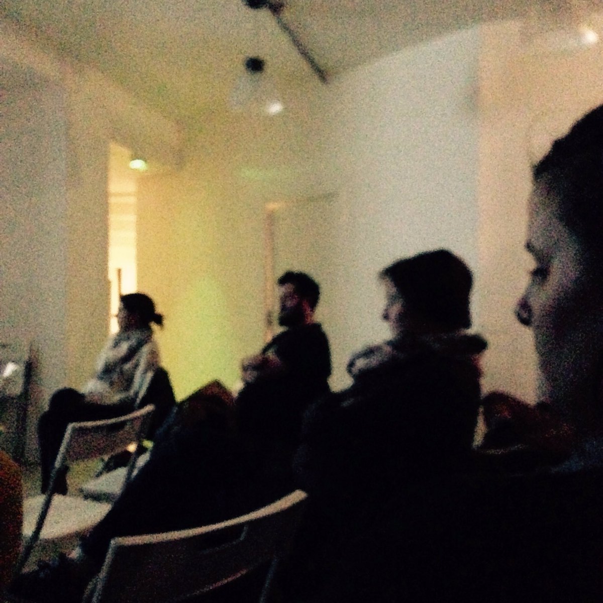 #projection "CODE Debugging the gender gap".. Oú sont passé les #femmes du numérique #8mars #JourneeDeLaFemme