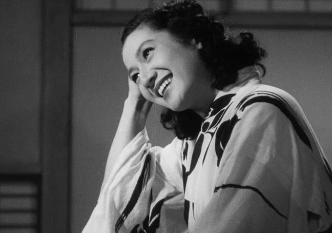 Criterion's tweet photo. Looking for a good place to start with Ozu? @indiewire's listed their five essential films: https://t.co/22g4wU7paV https://t.co/gttyg2aQ0f