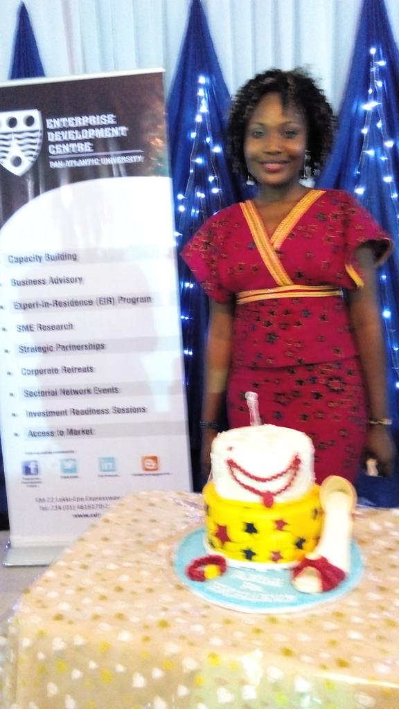 aosinaike's tweet photo. Justina #PledgeforExcellence in her cake making business. #IWD2016 watch out for her. @nneninja @EDC4SME @nugwu1 https://t.co/h7dfyDcxCW