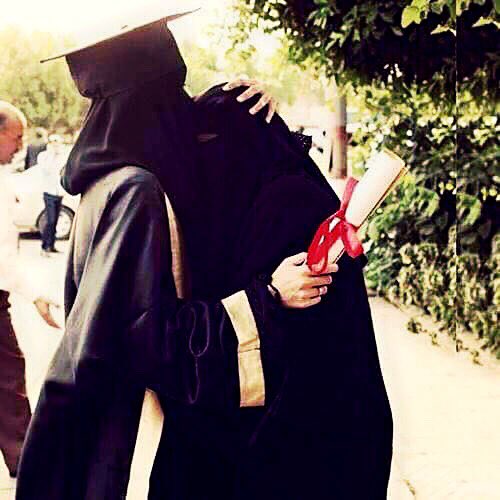 💖 قـــــلبّ الأم 
زهــــرة  💐لا تـــــذبلّ 

#كــــل_عـــام_وأنــــتي_بألف_خــير
#مــــاما_الغـــالية 😘🎁