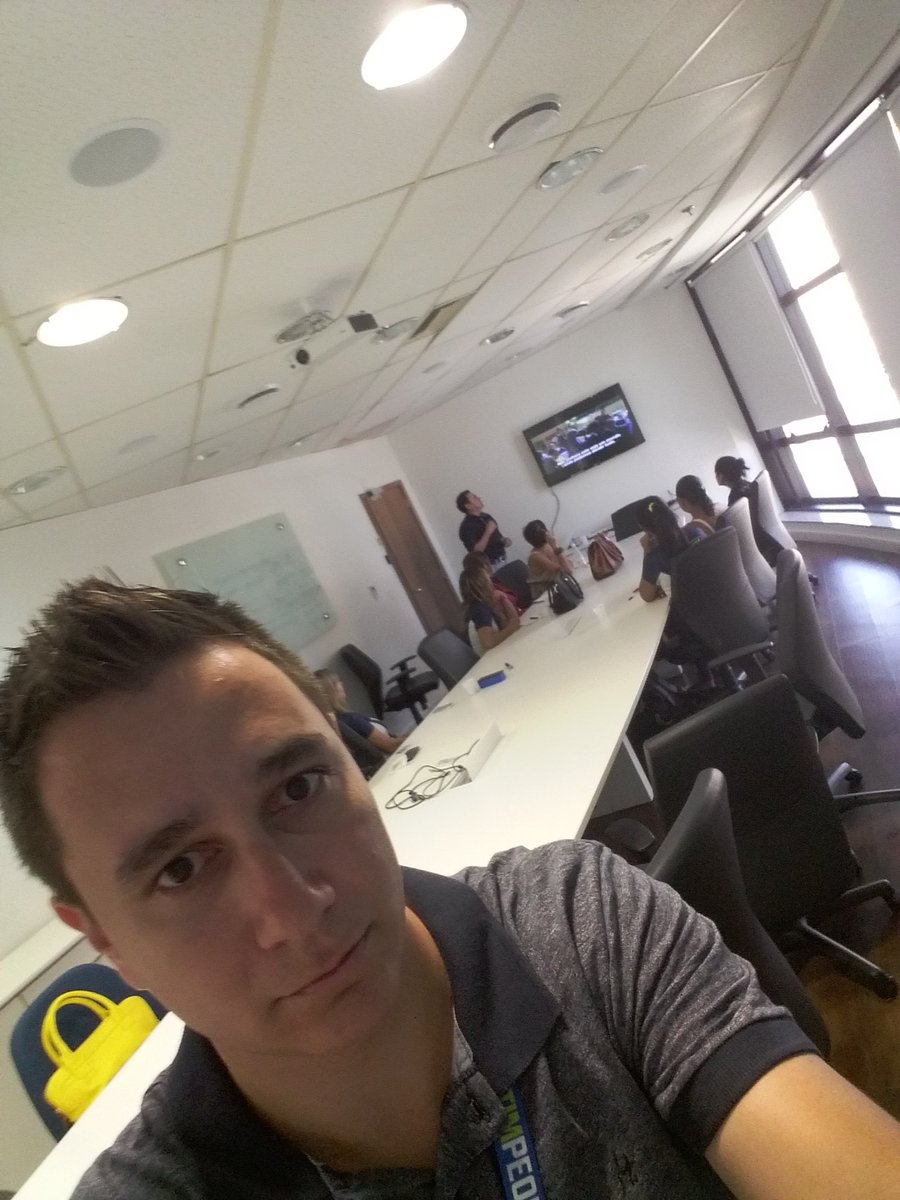 FabricioPapito's tweet photo. Treinamento Novos Guerreiras Campinas instrutor Adriano 
👏👏👊👊👊
@Luizgvtim 
@ana_mayumi_ 
@MpaulaTim 
@adossantosmkt https://t.co/PvnlmDTmlT