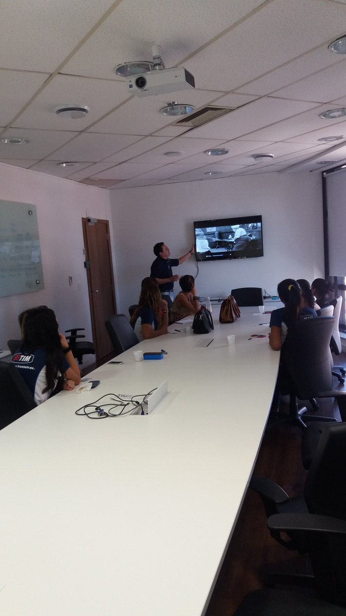 FabricioPapito's tweet photo. Treinamento Novos Guerreiras Campinas instrutor Adriano 
👏👏👊👊👊
@Luizgvtim 
@ana_mayumi_ 
@MpaulaTim 
@adossantosmkt https://t.co/PvnlmDTmlT