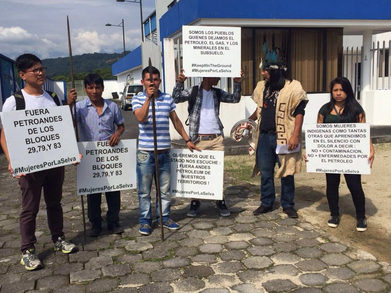 kevinmkoenig's tweet image. Sapara protest at Shell airport Ecuador govt + #Andes Petroleum plans to illegally enter their territory