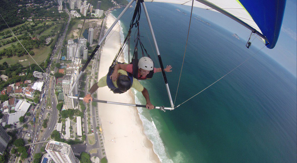 arodionova's tweet photo. Want to do it again! #hanggliding #view #tb #RioDeJaneiro #feellikeabird #myextreme https://t.co/y3gHcABUtv