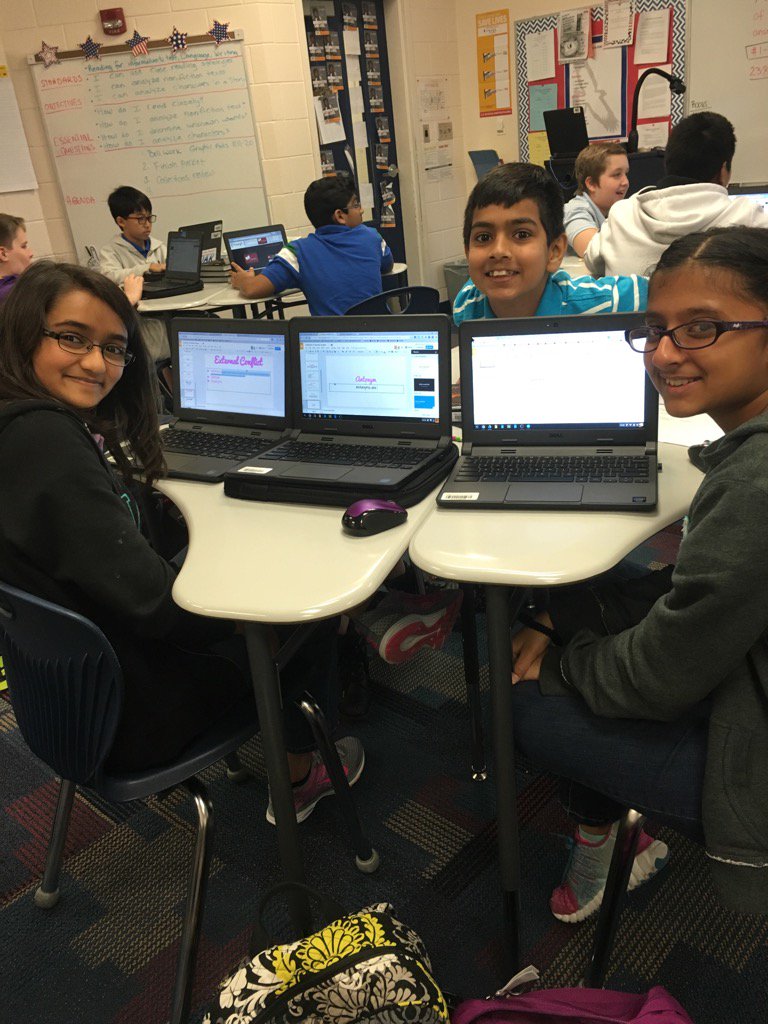 PLDunbarMS's tweet photo. Working together to create and present Google Slide Study Guides #loveleeschools #PLDunbarMS #togetherwesoar https://t.co/DCI8POZmwi