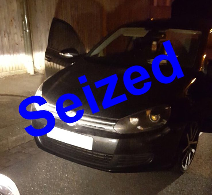 MPSBarnet's tweet photo. 2/2 Males possessed a key coder & duplicate key for BMW suspect vehicle also seized #BarnetResponse TeamB #Goodwork https://t.co/JmUYoKJV3W