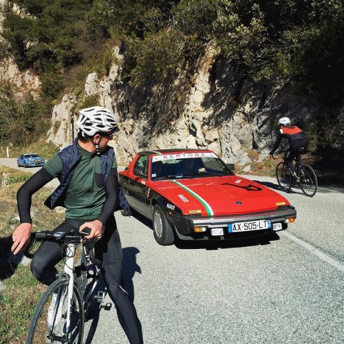 dfitzger's tweet photo. by @twotoneams: #coldebraus #nicefarride March 06, 2016 at... https://t.co/QNof8MngtX https://t.co/Fzra7g8Z8j