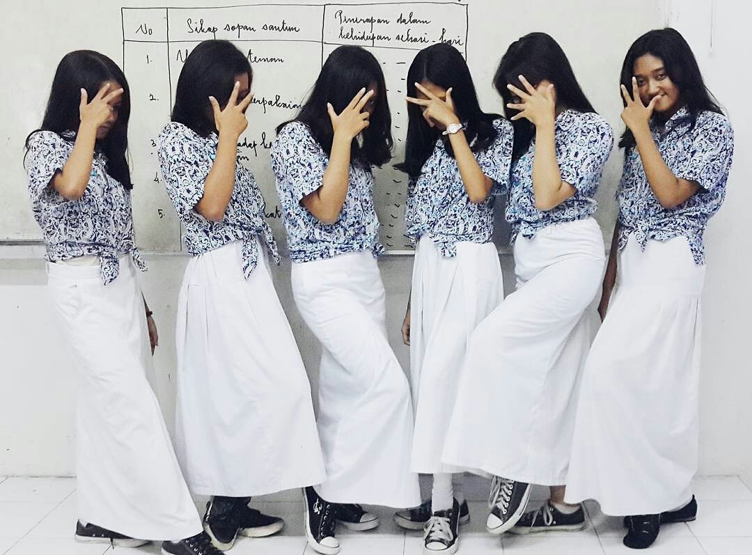 bernadeth_febby's tweet photo. We don't care https://t.co/YHpWvJ4e8N