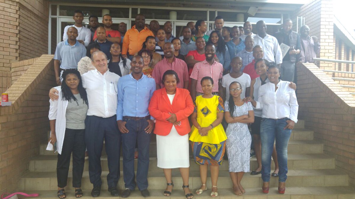 discocloud's tweet photo. Final Lecture! Centre Small Business Development Finance.# CSBD #UJ #ProfessorWillemConradie, #Mlato and our class! https://t.co/jM8Wpl5oDX