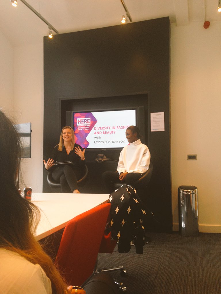 SaraPedrazM's tweet photo. A super 'supermodel' talking about diversity for women's day at the office! 💪🏼  #empoweringwomen #WomensDay #viacom https://t.co/Xn2f02Ktkn