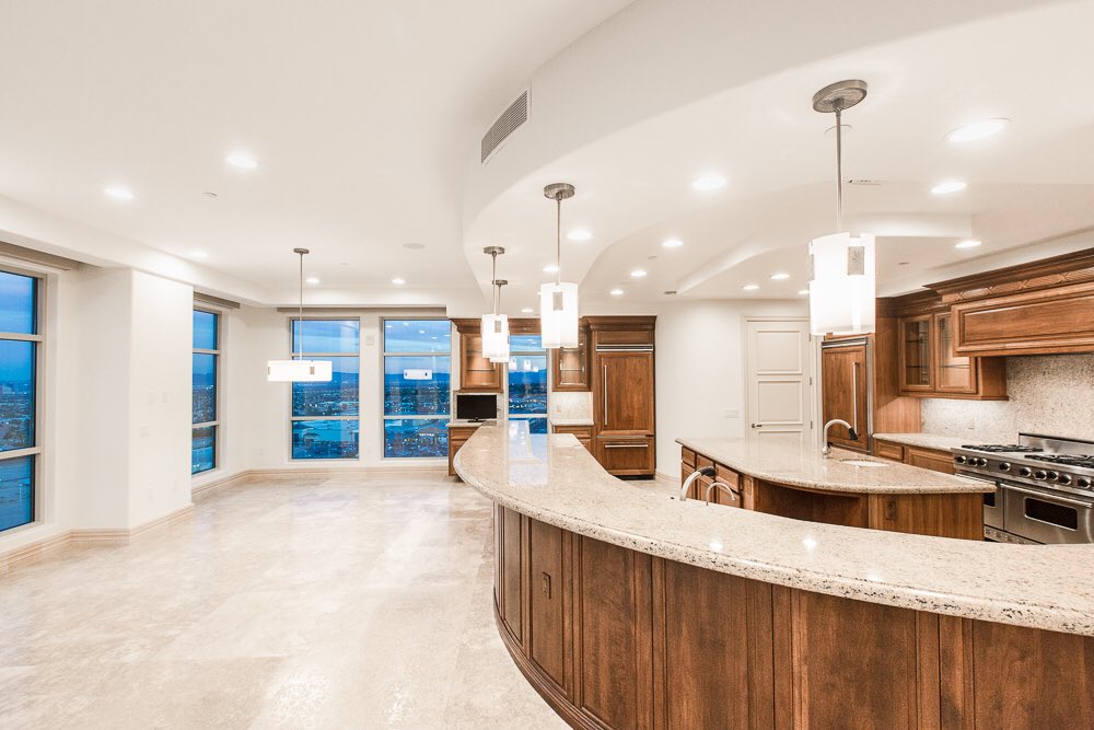#luxury in #lasvegas <a href="/charluxury/">SORRENTO LUX CHARTER</a> <a href="/oneqrp/">One QRP</a> #luxury #penthouse #design #realestate #kitchen #photography