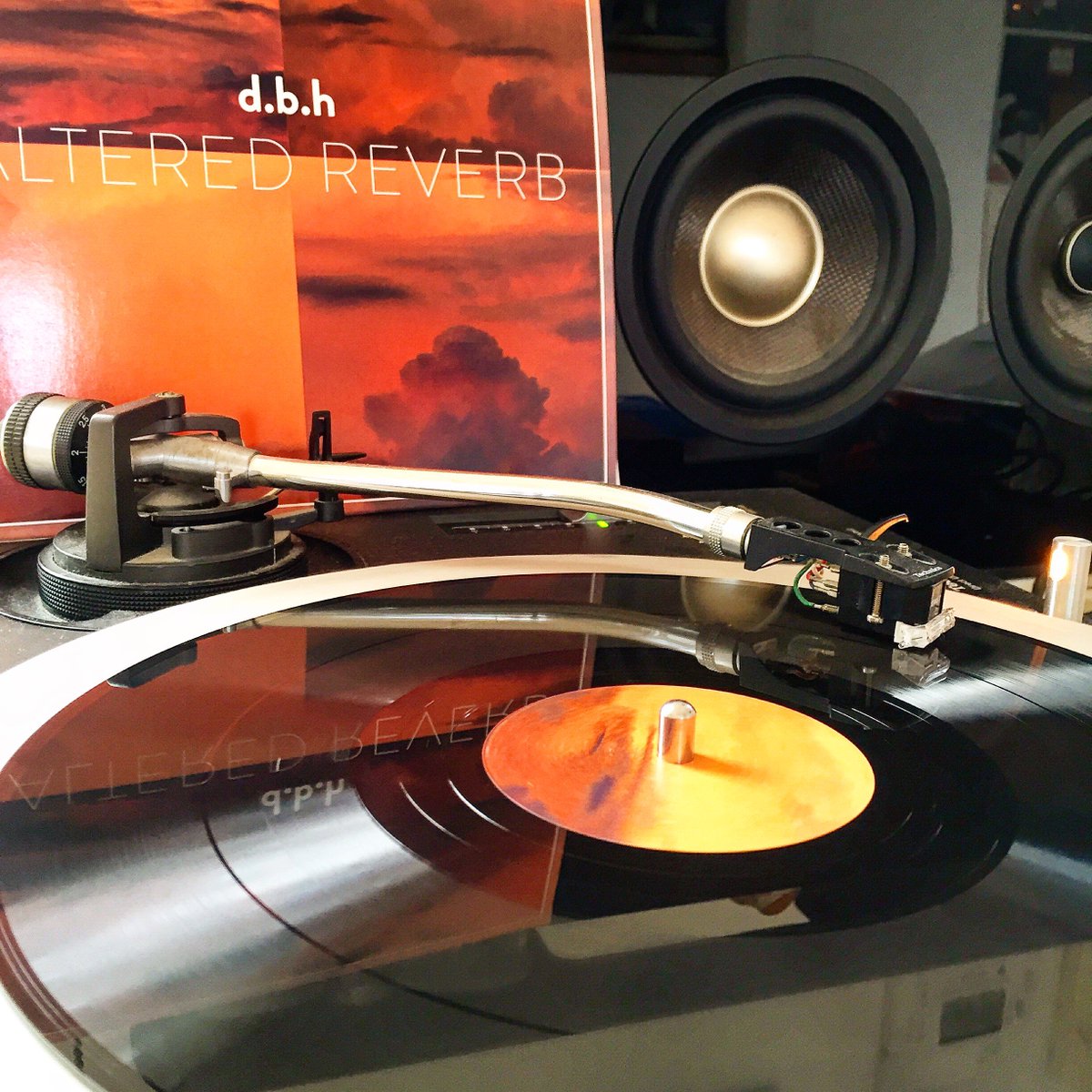 vinylify's tweet photo. Congrats to winner Holger! Listen/download: https://t.co/uZx4IQ7m5o
Share your #myvinylmoment for a chance to win 😄 https://t.co/5XSOQSqzGM