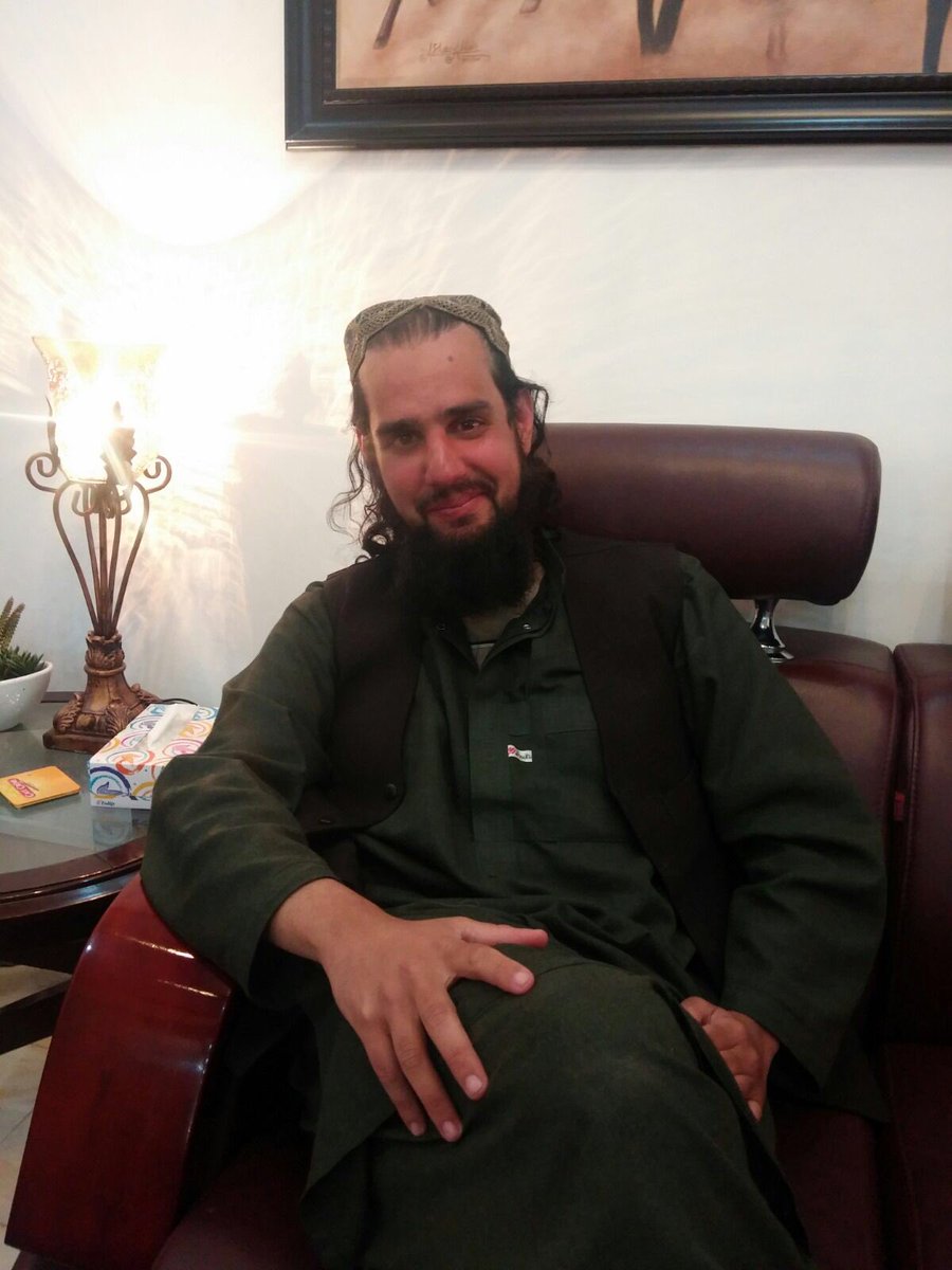 Latest pics of Mr Shahbaz Taseer taken at Quetta,9:30 PM today.In full protection,he is hale and hearty