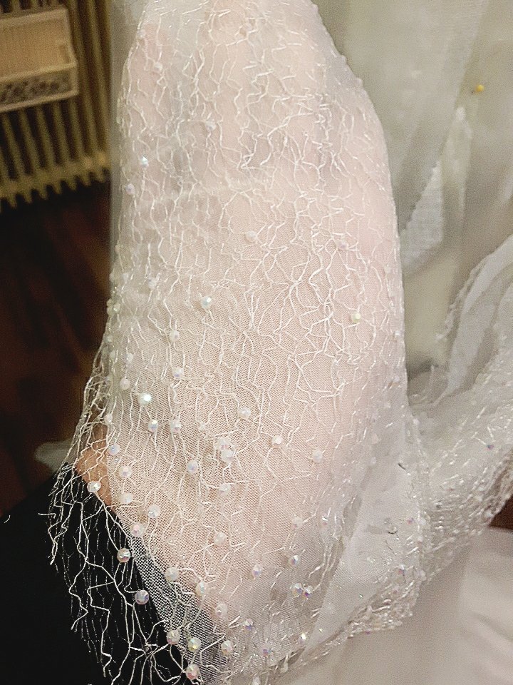 tygrondesign's tweet photo. Rhinestones everywhere
#silmarillion #tolkien #valar #varda #dressingarda #tygrondesign #hobbitcon4 #rhinestones https://t.co/3f3cMBcyTa