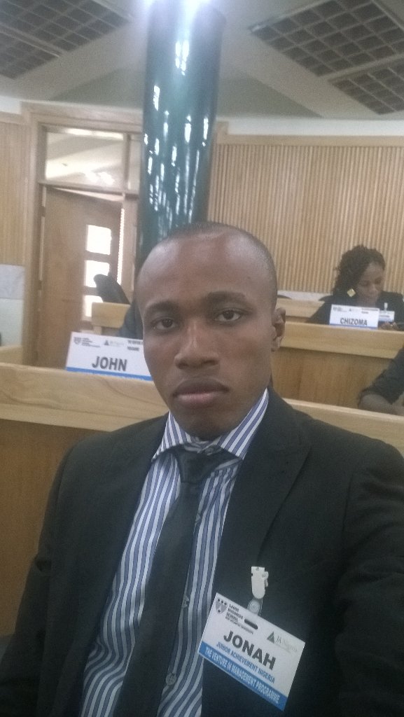 jilomes's tweet image. @adayi_adaviruku Spending a week learning with some of Nigeria's smartest youths @LBSNigeria #ViMP2016 @JANigeria