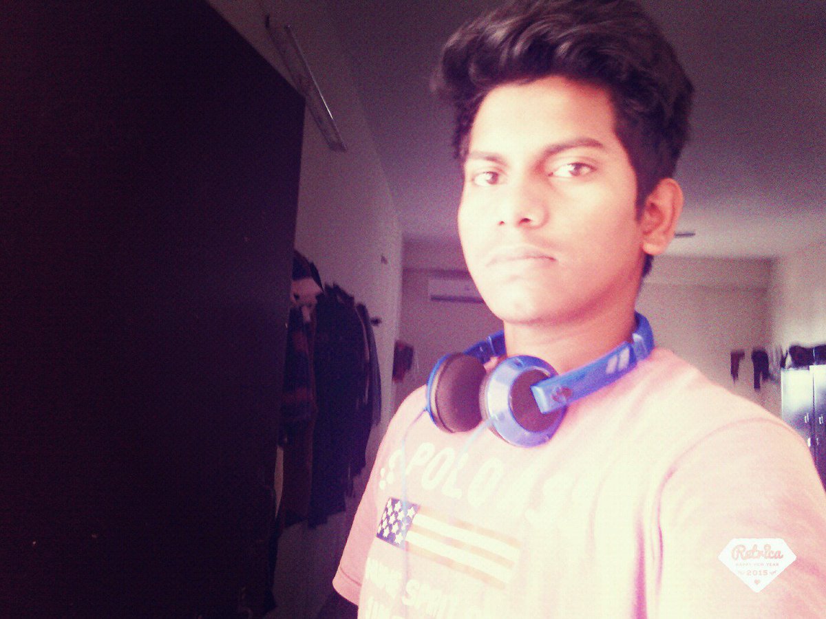 k___rohit's tweet image. #exms .. lagun finished ..
##ipe 2 go .. bst of lck buddies