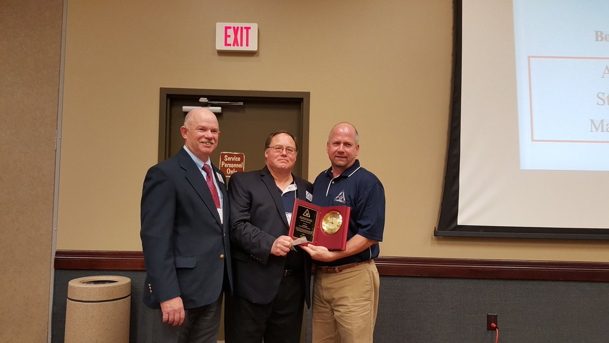 WSSCAupdates's tweet photo. Thanks @AllenBehnke for your service to wssca and all schools in WI through your safety efforts! @HSSD #wssca2016 https://t.co/DvgFZctNOE