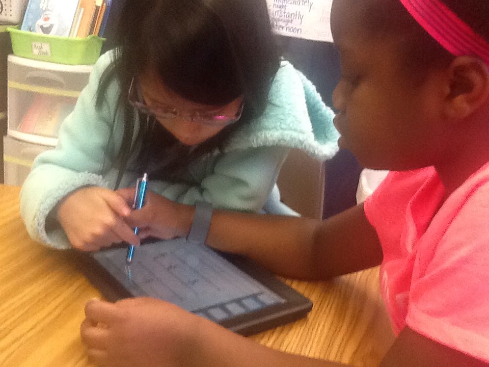 kskinner3's tweet photo. Building Fraction number lines with a partner- great math talk! #ycsd15 #stingers15 https://t.co/pWULt5OKft