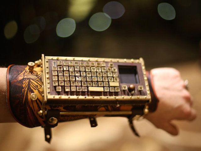 ORFEOSoundWorks's tweet image. #Wearables are at flip phone stage. Get ready for new generation- #hearables! buff.ly/1QW4XXL @Valencell_Inc