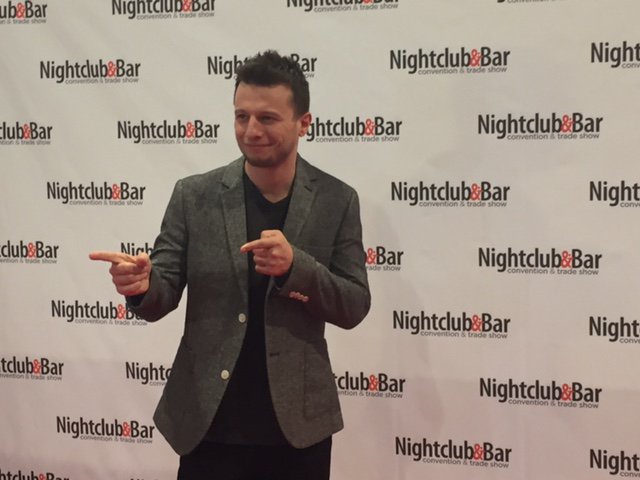 magicreinvented's tweet photo. Strike a pose. @MatFrancoMagic on the red carpet at the Nightclub & Bar Show today. #NCB2016 https://t.co/V41JYTUEbP