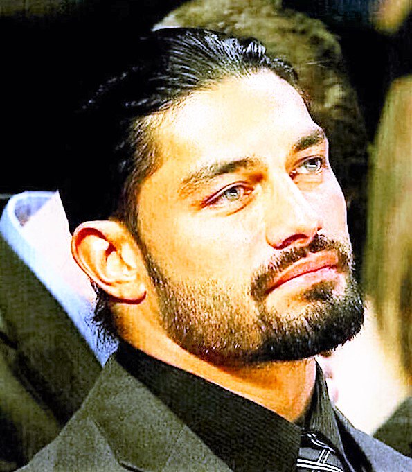 LeeshaNDessy's tweet photo. #Roman #TheChamp #WillBeatHHH #AtWM32 @WWERomanReigns @romanreigns568  @airstream52 @shady926 https://t.co/vF4pmXpFuk