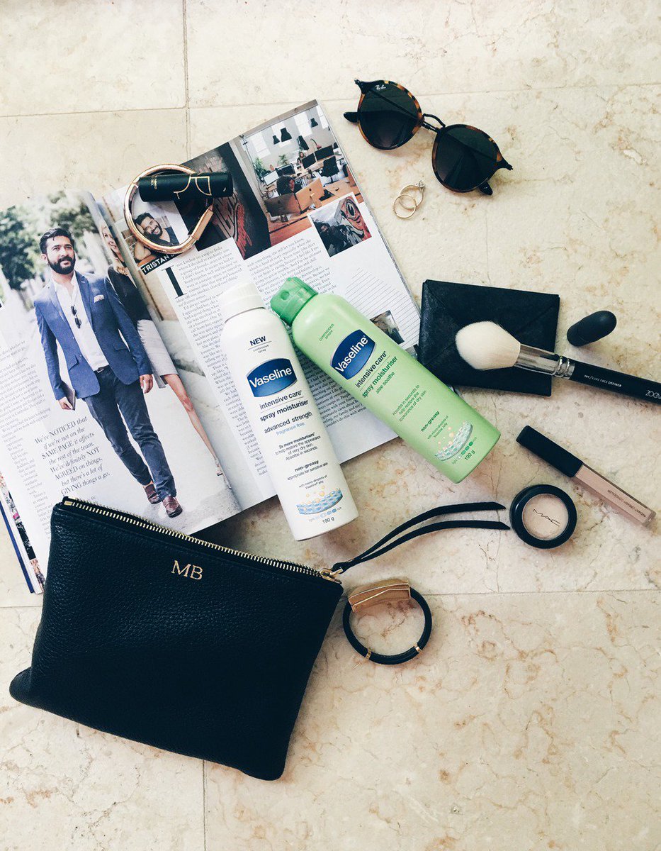 TheDailyMark's tweet photo. Top Tips to Speeding Up Your Skincare with @VaselineAU https://t.co/848FL3VUbV #sp #vaseline #sprayandgo #beauty https://t.co/LNSoFIO61i