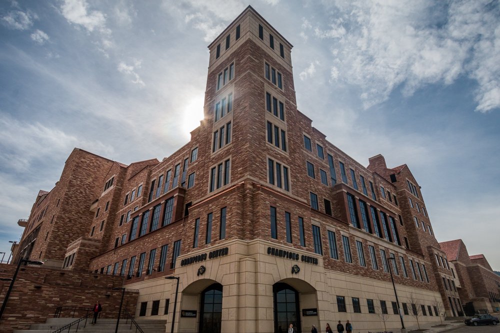 DNVR_Buffs's tweet image. PHOTOS: Inside Colorado's incredible new athletic facility - bsndenver.com/photos-inside-…