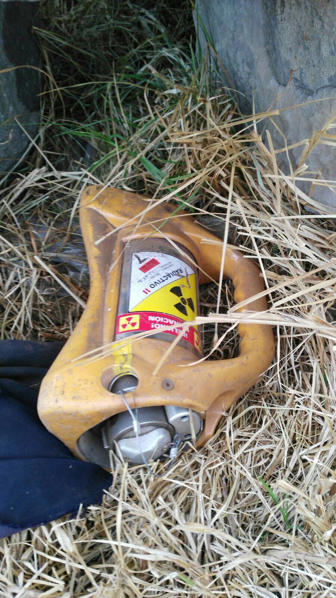 Encuentran material radiactivo robado en Querétaro - CdD5U08UIAAFaU1