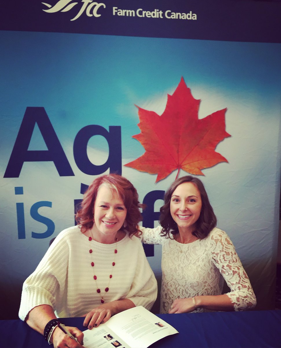 Thanks to all the women in #Agriculture. Believe in yourself! <a href="/ArleneDickinson/">Arlene Dickinson</a> <a href="/FCCagriculture/">Farm Credit Canada</a> #fccforum #IWD2016